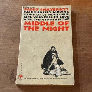 Paddy Chayefsky Middle of the Night play - paperback softcover Book